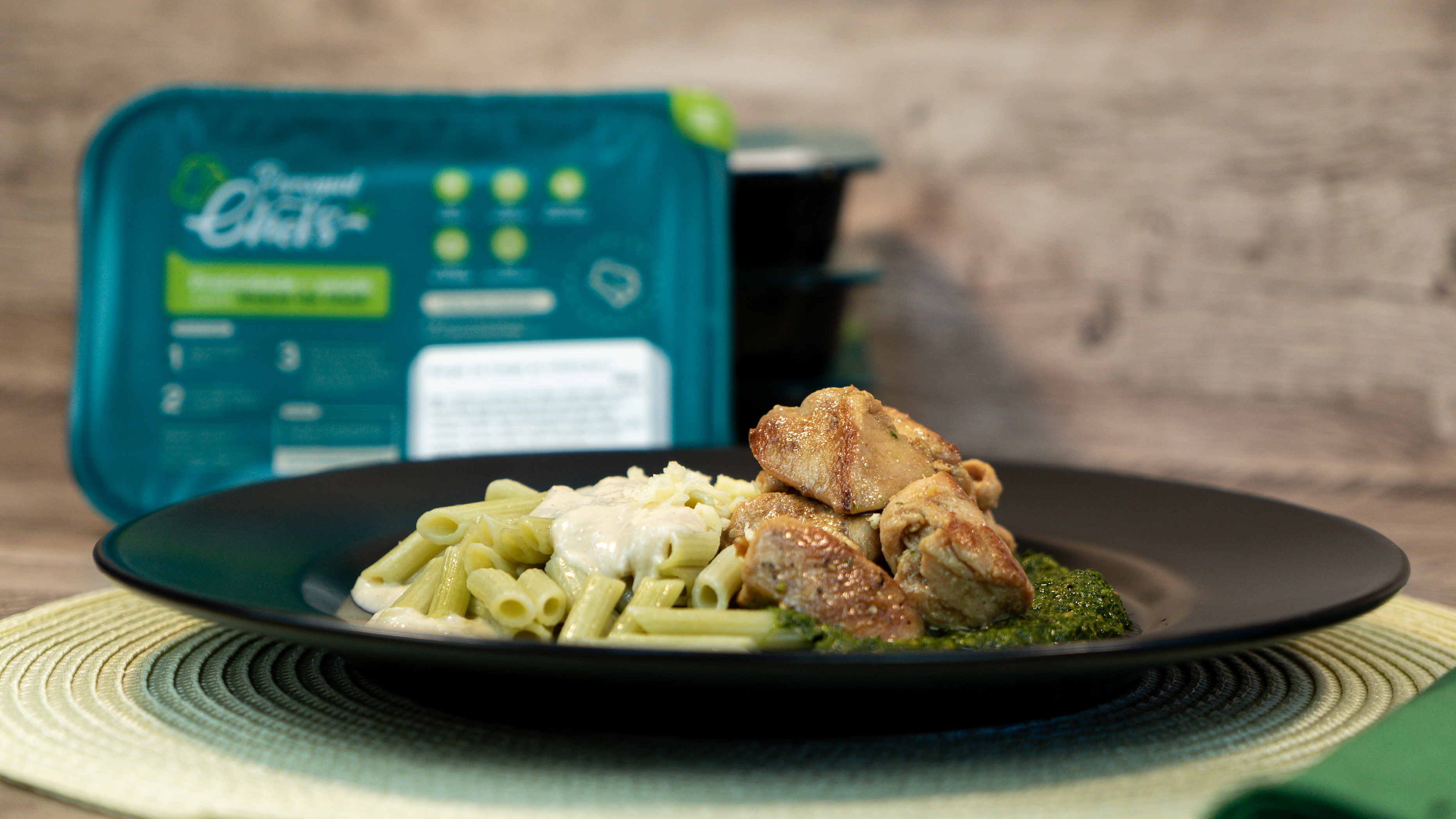 Filé de frango ao Pesto de rúcula