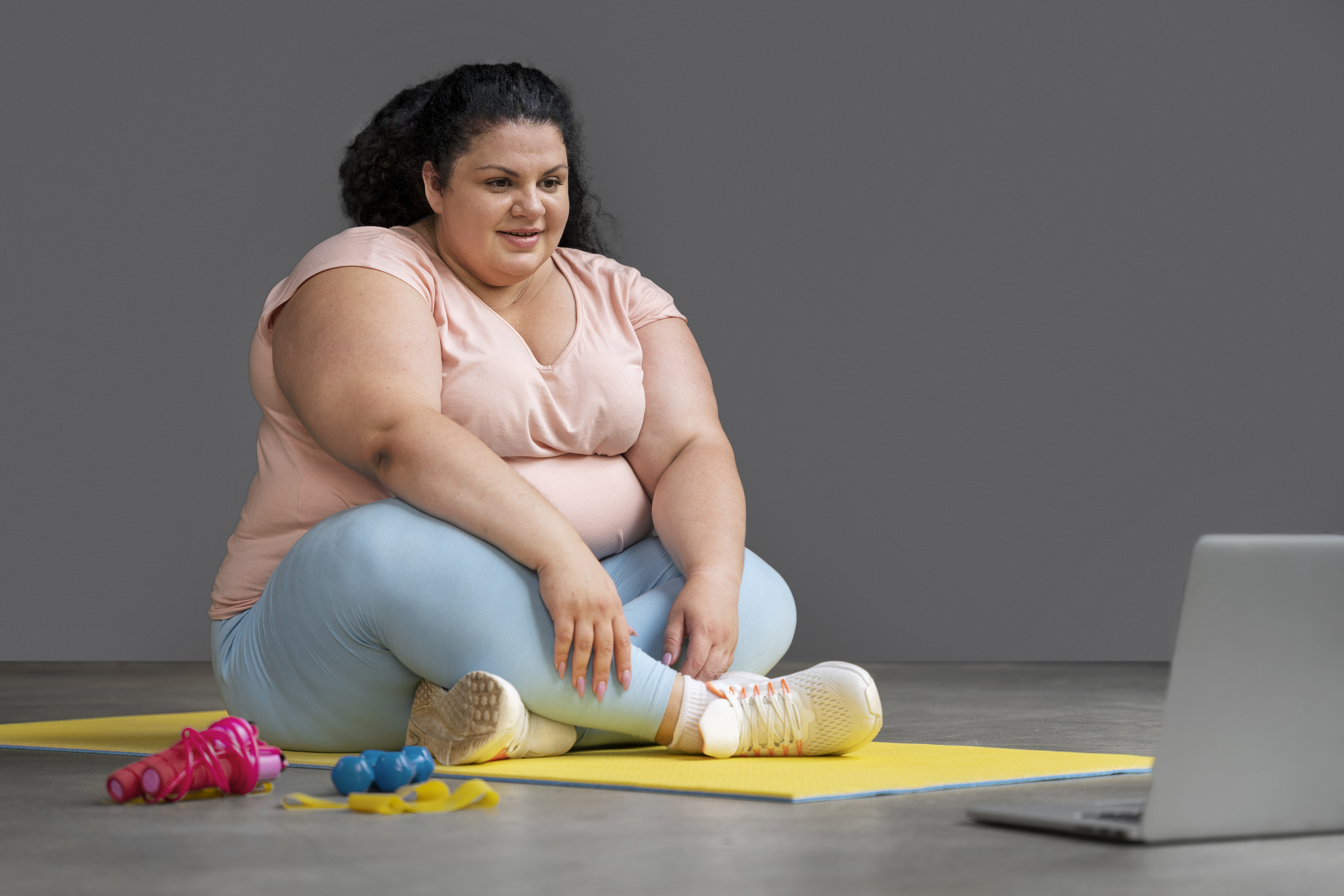 Pessoa obesa procurando ajuda